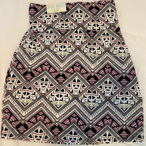 PINK Victoria's Secret Dresses & Skirts - PINK Victoria’s Secret skirt